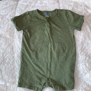 Old Navy army green one piece shorts romper size 12-18 months 100% cotton
